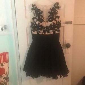 Never worn Mod Cloth Cocktail dress sizes 2-4
